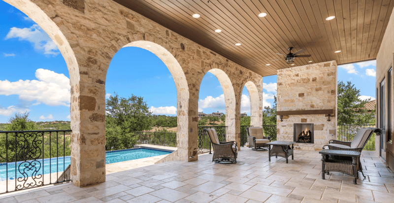 Majestic Castlewood 42 outdoor wood burning fireplace, Natural Gray Herringbone